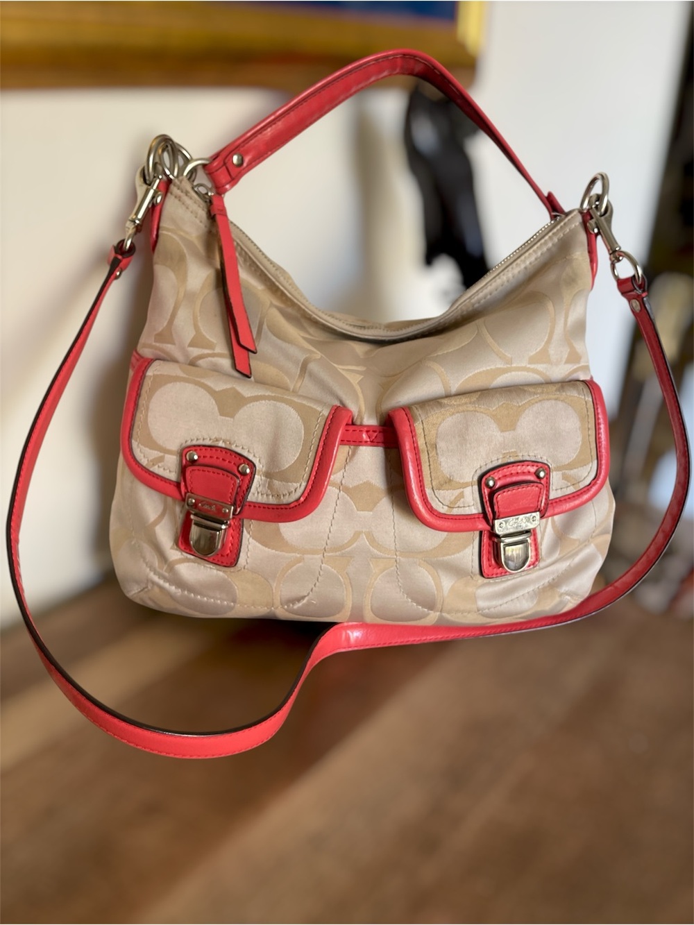 Coach Poppy Coral/Cream crossbody shoulder bag - Picture 13 of 13
